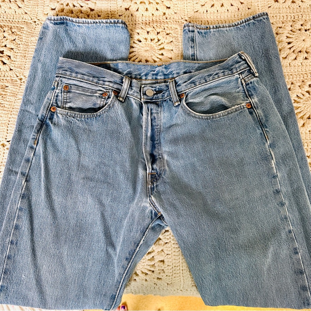 Men’s Levi’s 501 Jeans All Cotton Made in Egypt 32 Waist 32 Inseam Button Fly